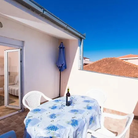 Anamarija Apartament Trogir