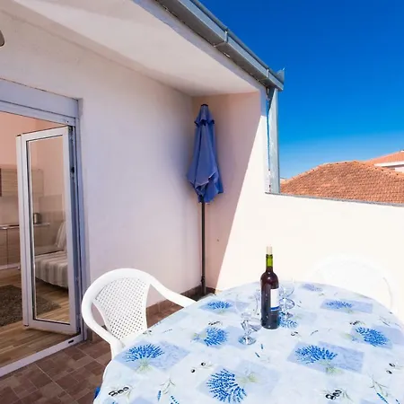 Anamarija Τρογκίρ