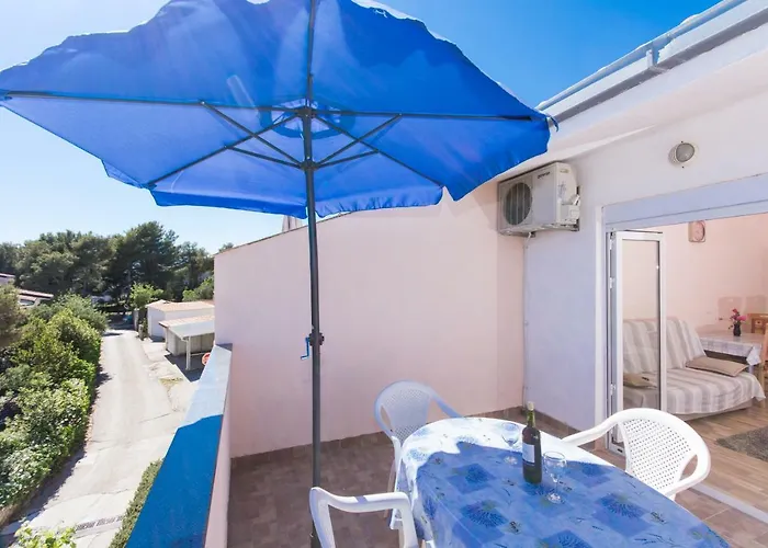 Anamarija Apartman *