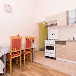 דירה Anamarija טרוגיר